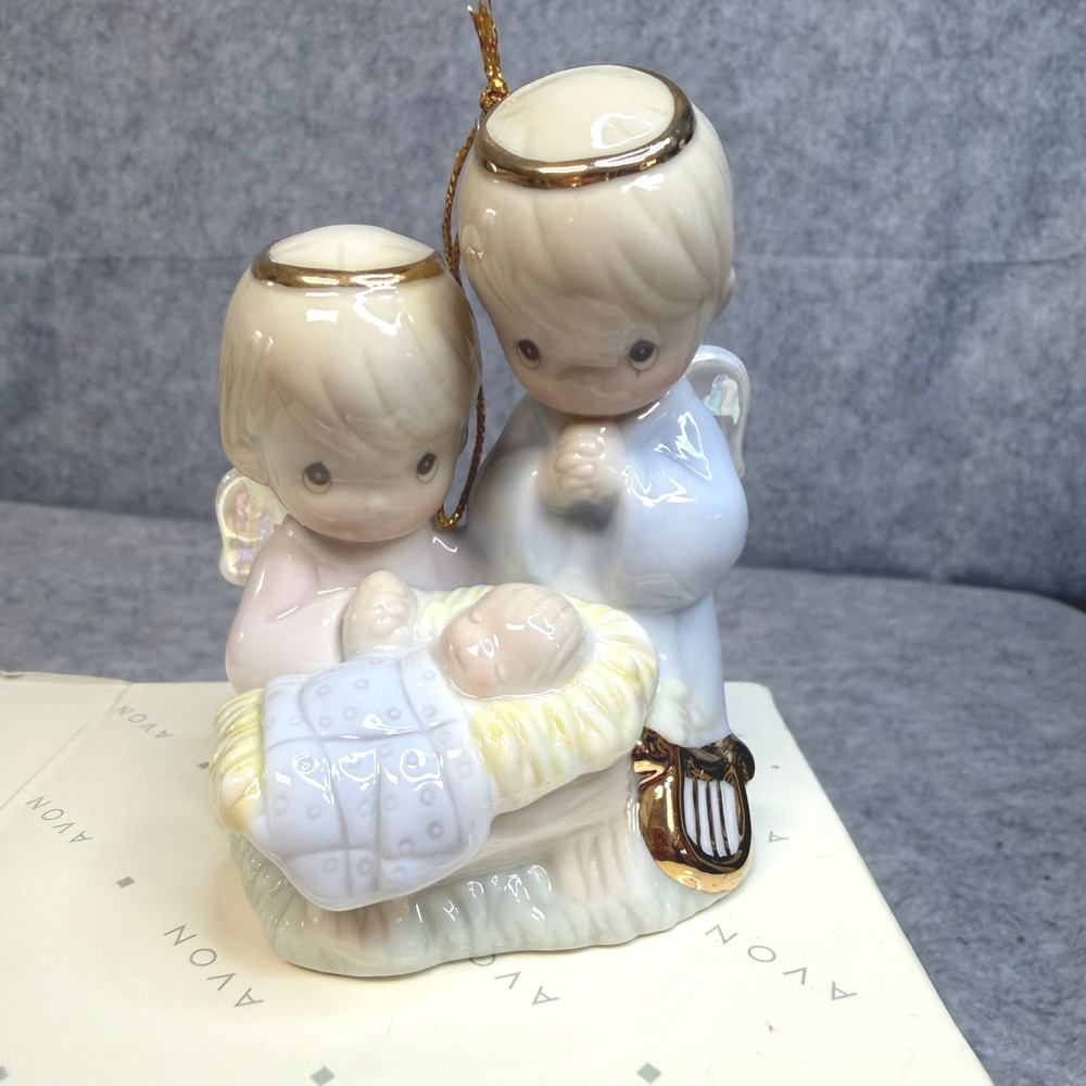 Precious Moments Avon 1997 Holy Family Porcelain Ornament Gold Trim Angels